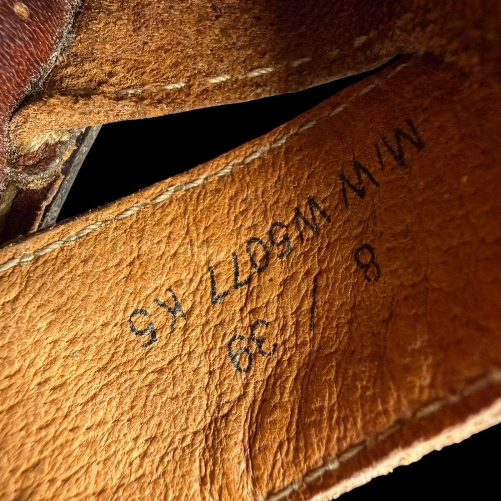 Born handcrafted leather